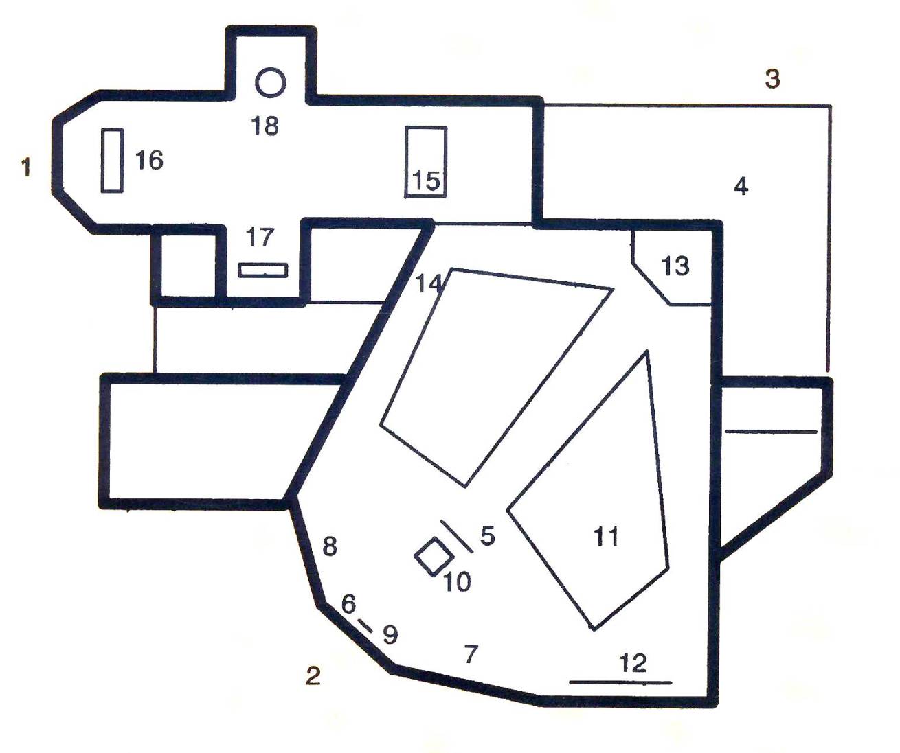  1  Drei Monogramme                                                  2  Kirchenrückseite                                      3  Fassade                                                                   4  Eingangstore                                